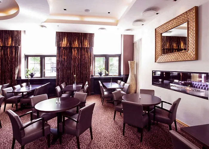 Havnekontoret Otel 4*