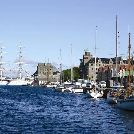 Havnekontoret 4*