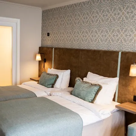 فندق Havnekontoret 4*